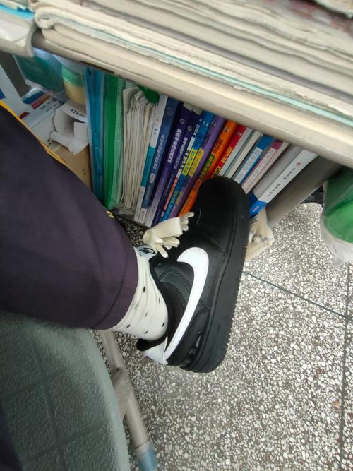 国考面试候考室为何要换鞋?-图1 国考面试候考室为何要换鞋?-图1